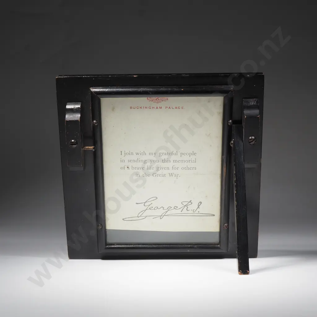 Death Plaque in Wooden Frame to 9/1717 William Huson Pay NZEF w Letter from King Image 1++