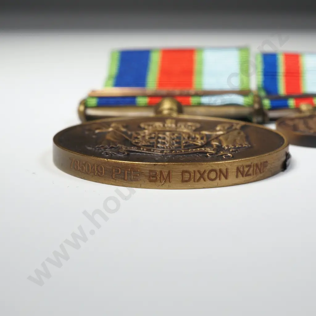New Zealand Defence Service Medal to 785049 Pte B M Dixon NZINF & Miniature  Image 1++