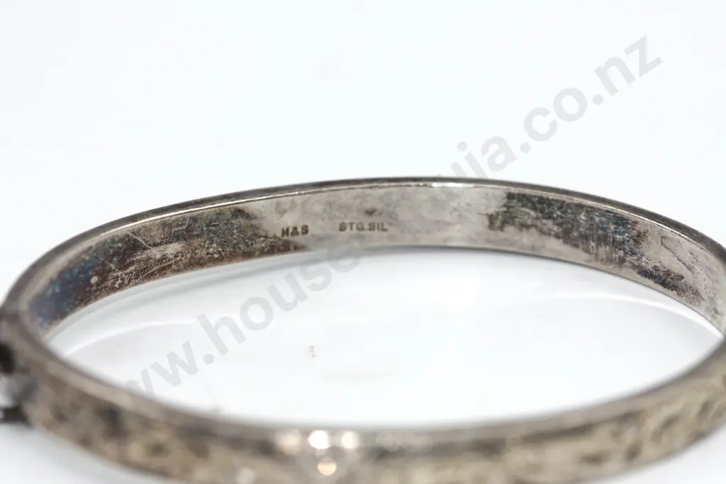 Decorative Sterling Silver Hinged Bracelet w Foliate Engraving "Autumn Leaves" Image 1++