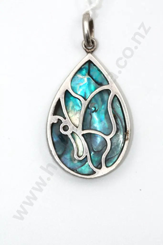 Vintage Sterling Silver Butterfly Pendant "Flying on an iridescent sky" Image 1++