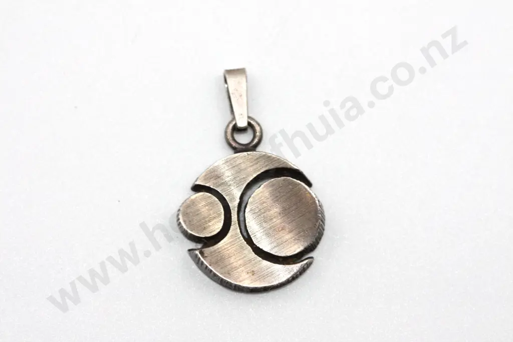 Sten & Laine Sterling Silver Abstract 70's Pendant "70's Scandi Swish" Image 1++