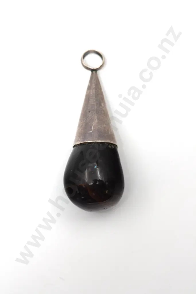 Stylish Sterling Silver Tear Drop Agate Pendant Image 1++