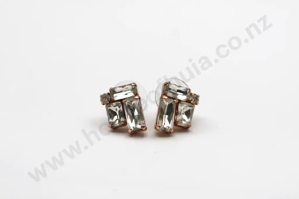 Witchery Gem Earrings "Spell Binding" Image 1++