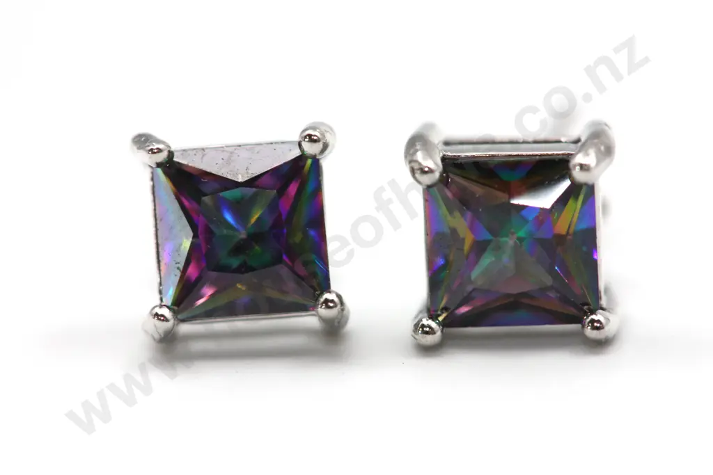 Sterling Silver Alexandrite Earrings "Sweet symphonies in blue & green" Image 1++