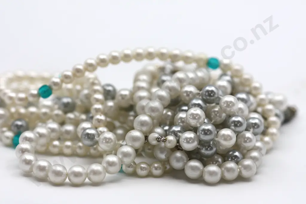 Bulk Lot of Faux Pearl Necklaces & Bracelets "tinkles & sprinkles of fun" Image 1++