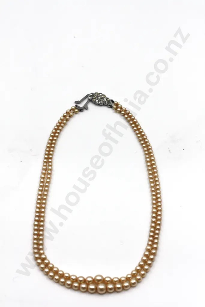 Graduated Double Strand Faux Pearl Necklace "1950's Chic" Image 1++