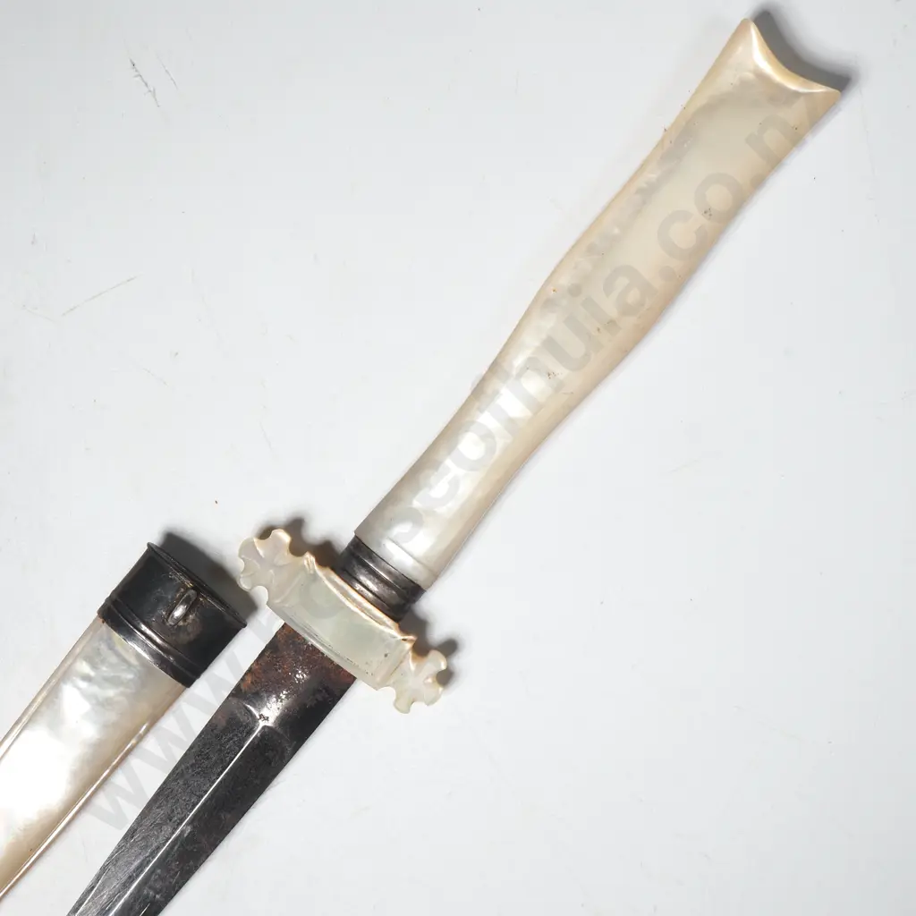 Ladies Mother of Pearl  & Silver Italian Purse Dagger Image 1++