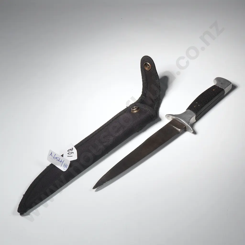 Fighting Knife in Later Scabbard  Image 1++
