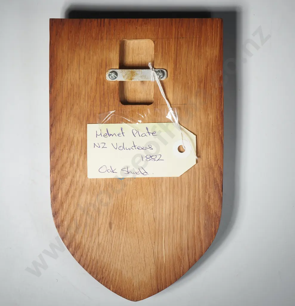 NZ Volunteer Helmut Plate on Oak Shield Image 1++