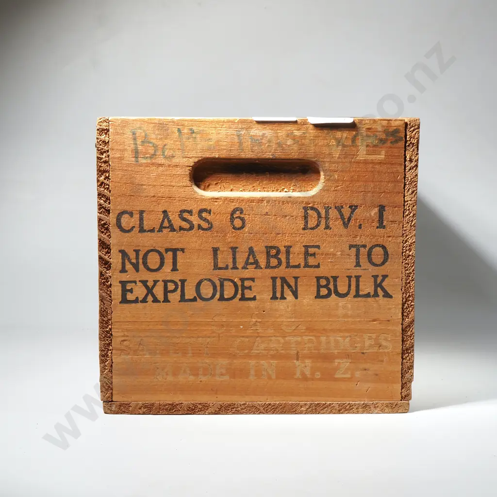 500 round Colonial Ammunition Company Ltd Wooden Box - 12 Gauge Rabbit Board Ammo Image 1++