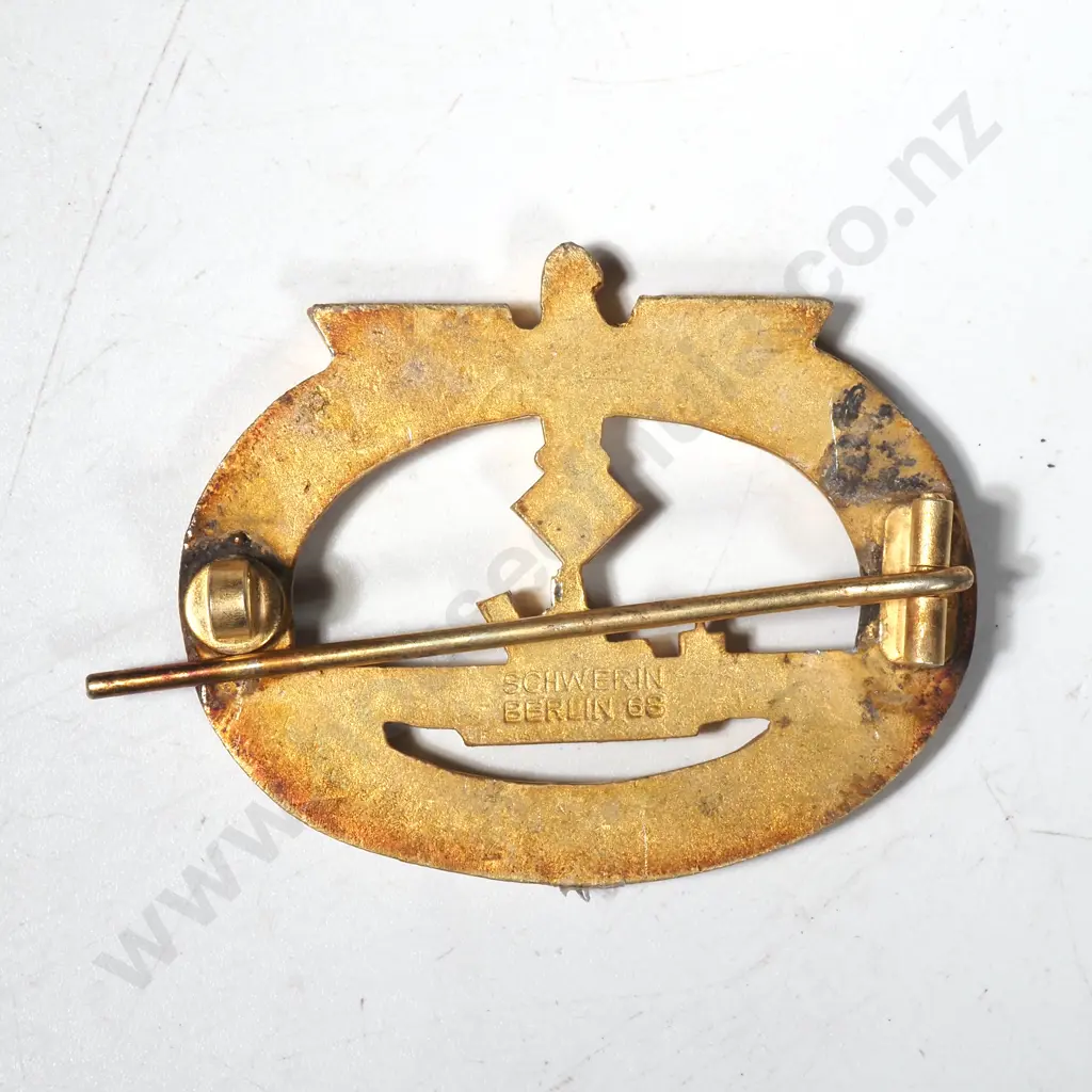 WW2 German U Boat Badge by Schwerin Berlin Image 1++
