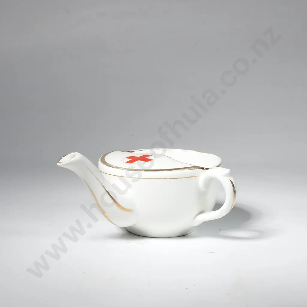 WW1 British Red Cross Marked Ceramic Invalids Feeding Cup Image 1++