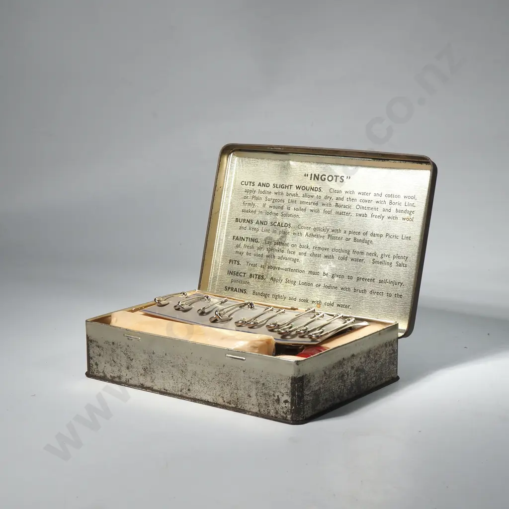 Vintage Ingot Homecar Complete First Aid Kit/ Outfit All British Auto Travel & Contents Image 1++