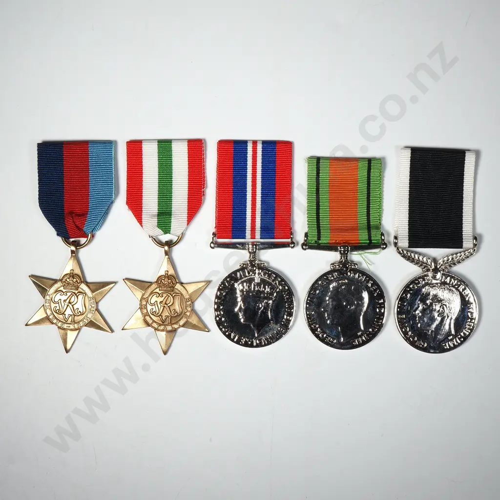 Reproduction WW2 Medal Set  Image 1++
