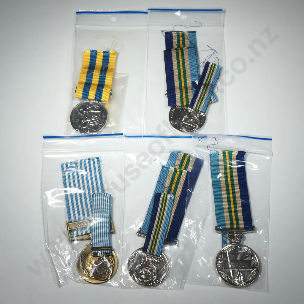 Assorted Lot of Replica Military Medals & Miniatures  Image 1++