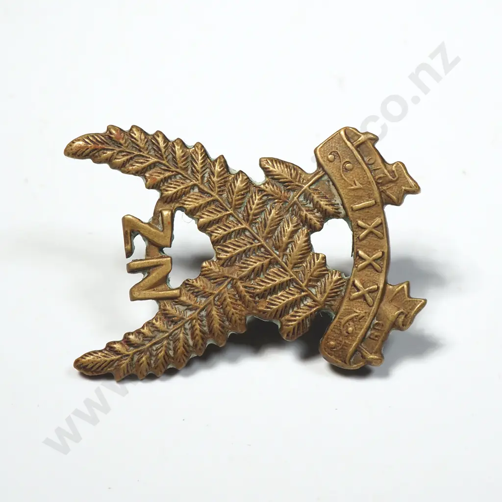 NZ 31st Reinforcements Brass Cap Badge. Image 1++