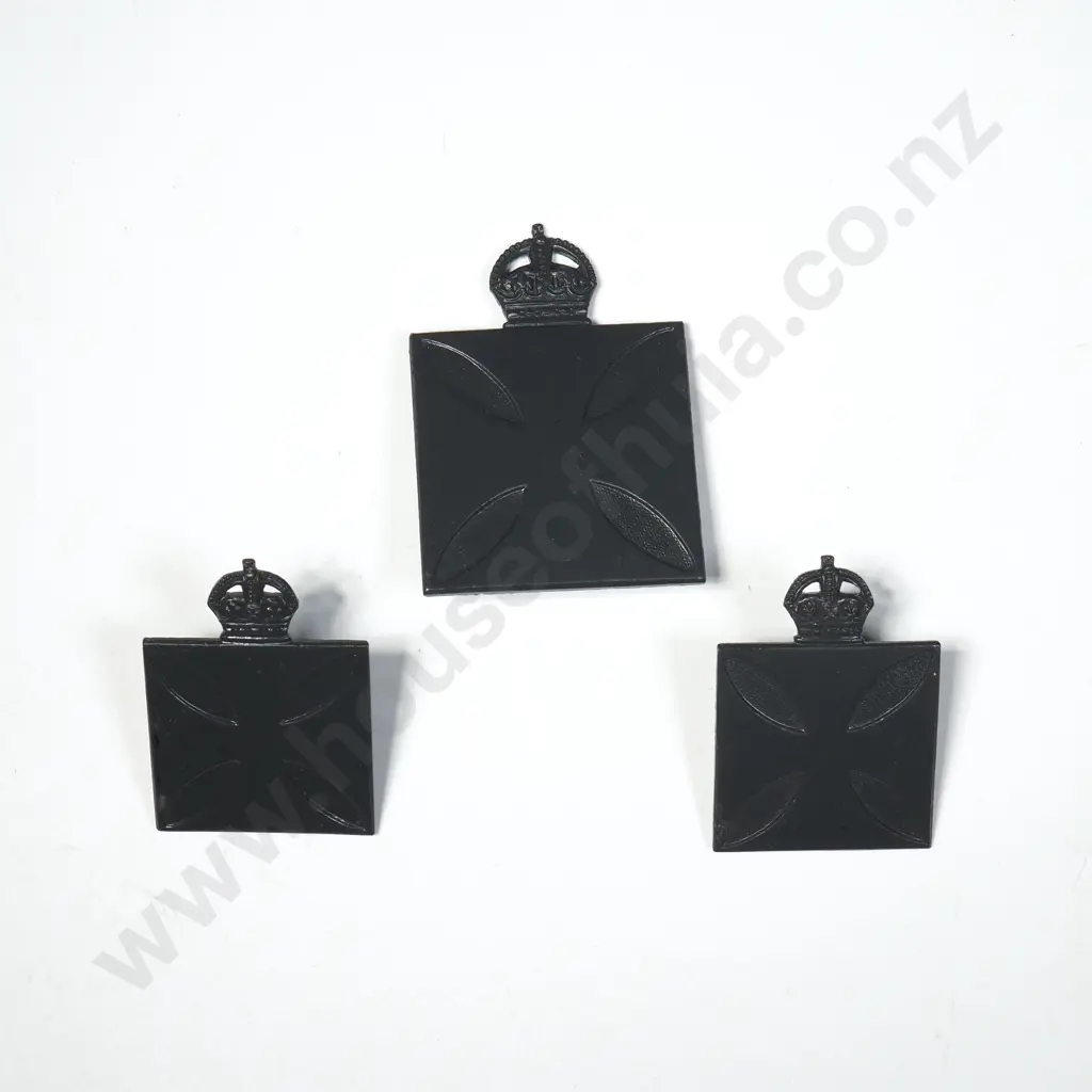WW1 NZ Cap & Collar Chaplains Badges Image 1++