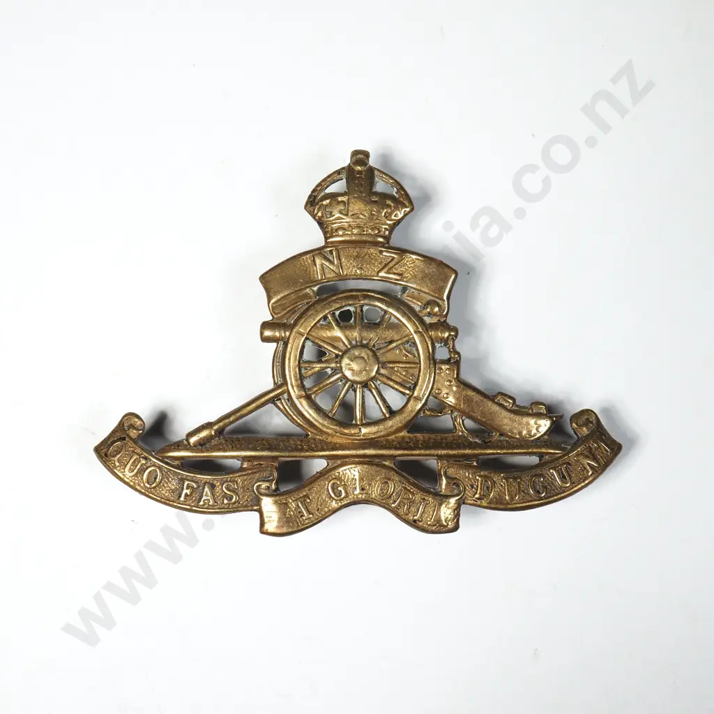 NZ Military Cap Badge Image 1++