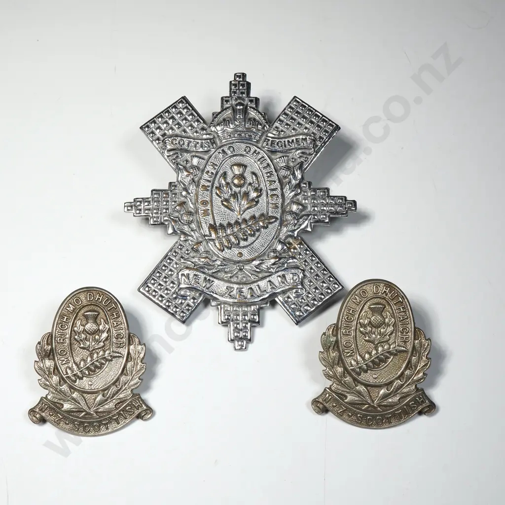 Assorted lot of Military Badges Image 1++
