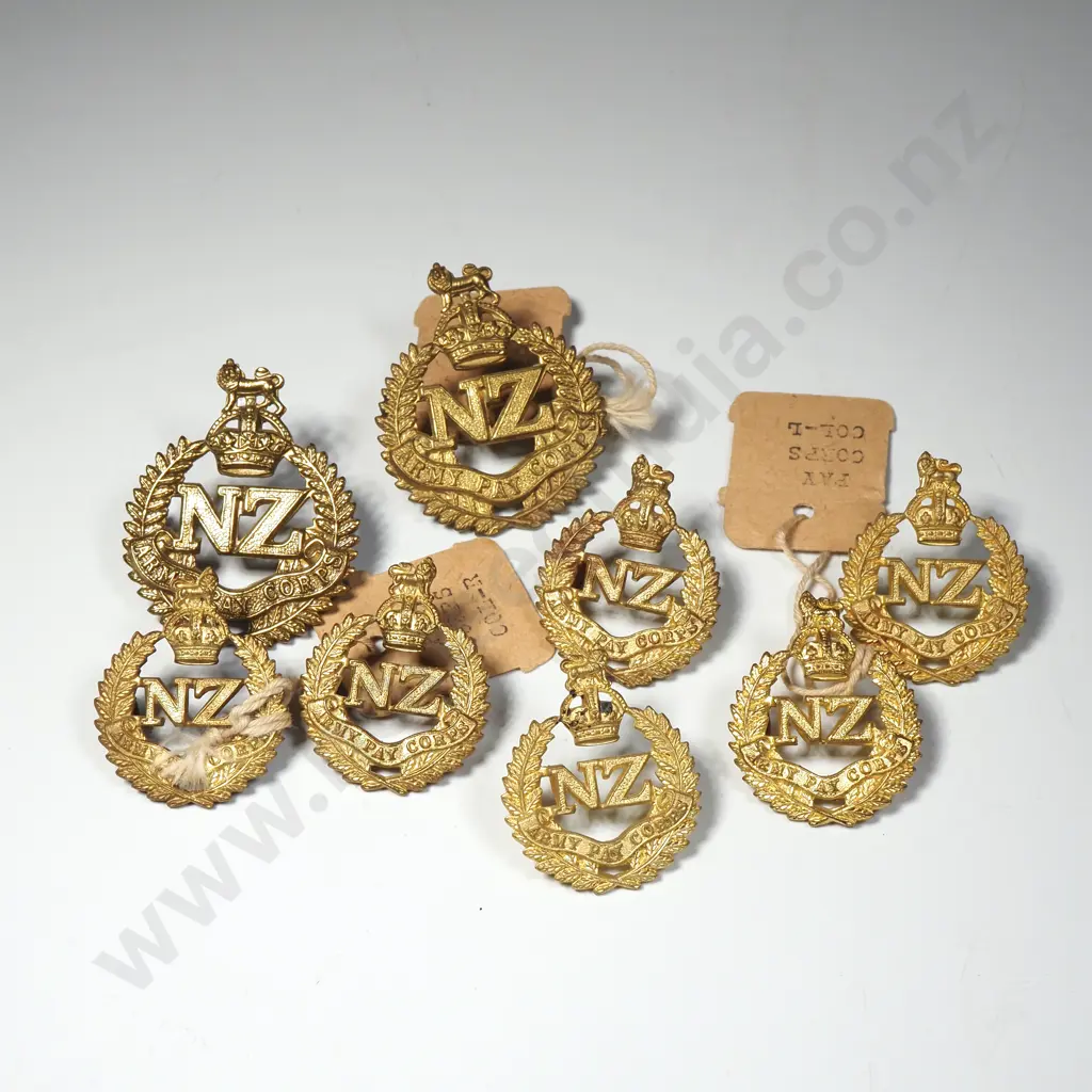Assorted lot of Military Badges Image 1++