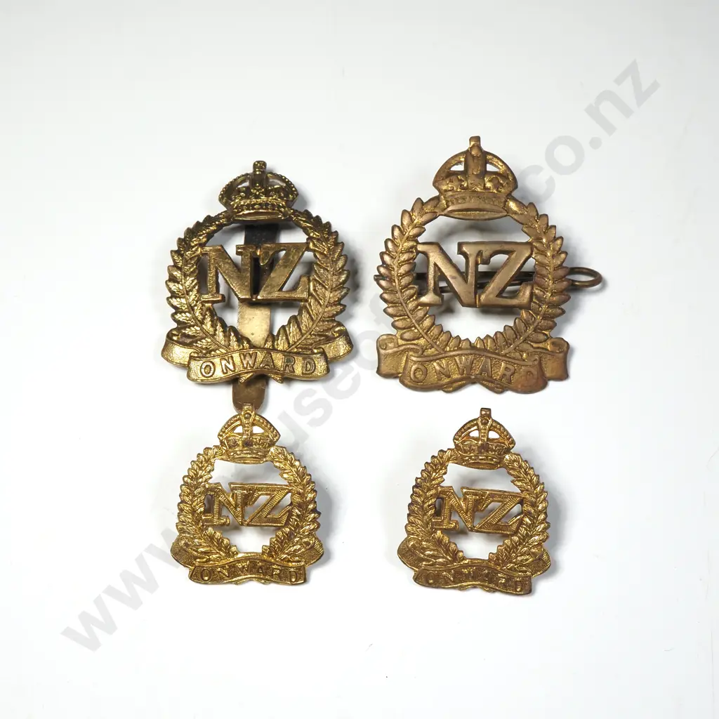 Assorted Lot of Military Badges Image 1++