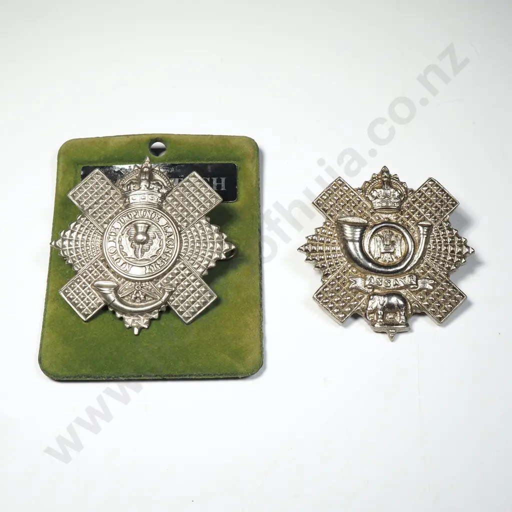 Two White Metal United Kingdom Military Cap Badges Image 1++