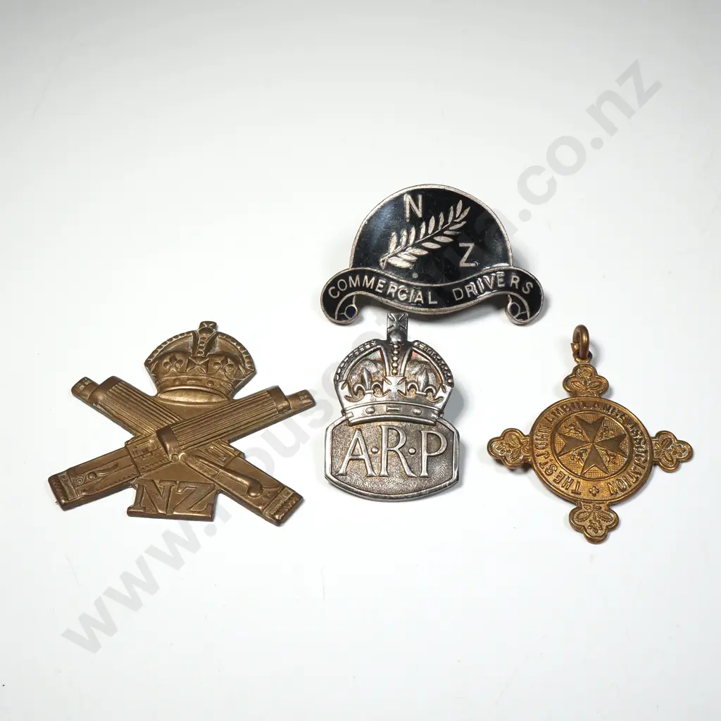 Assorted lot of Misc Military Items incl Silver ARP Badge  Image 1++