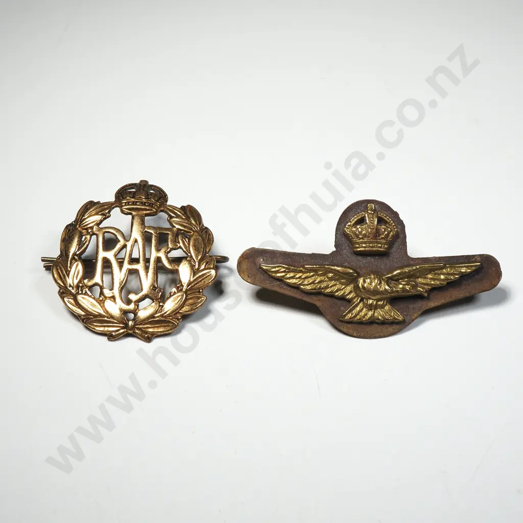 Two WW2 Airforce Related Badges  Image 1++