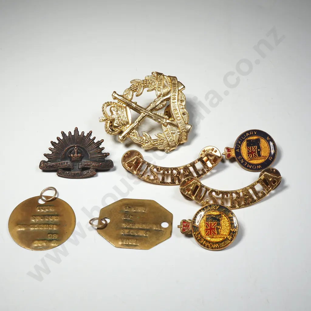 Six Australian Badges & Two Dog Tags Image 1++