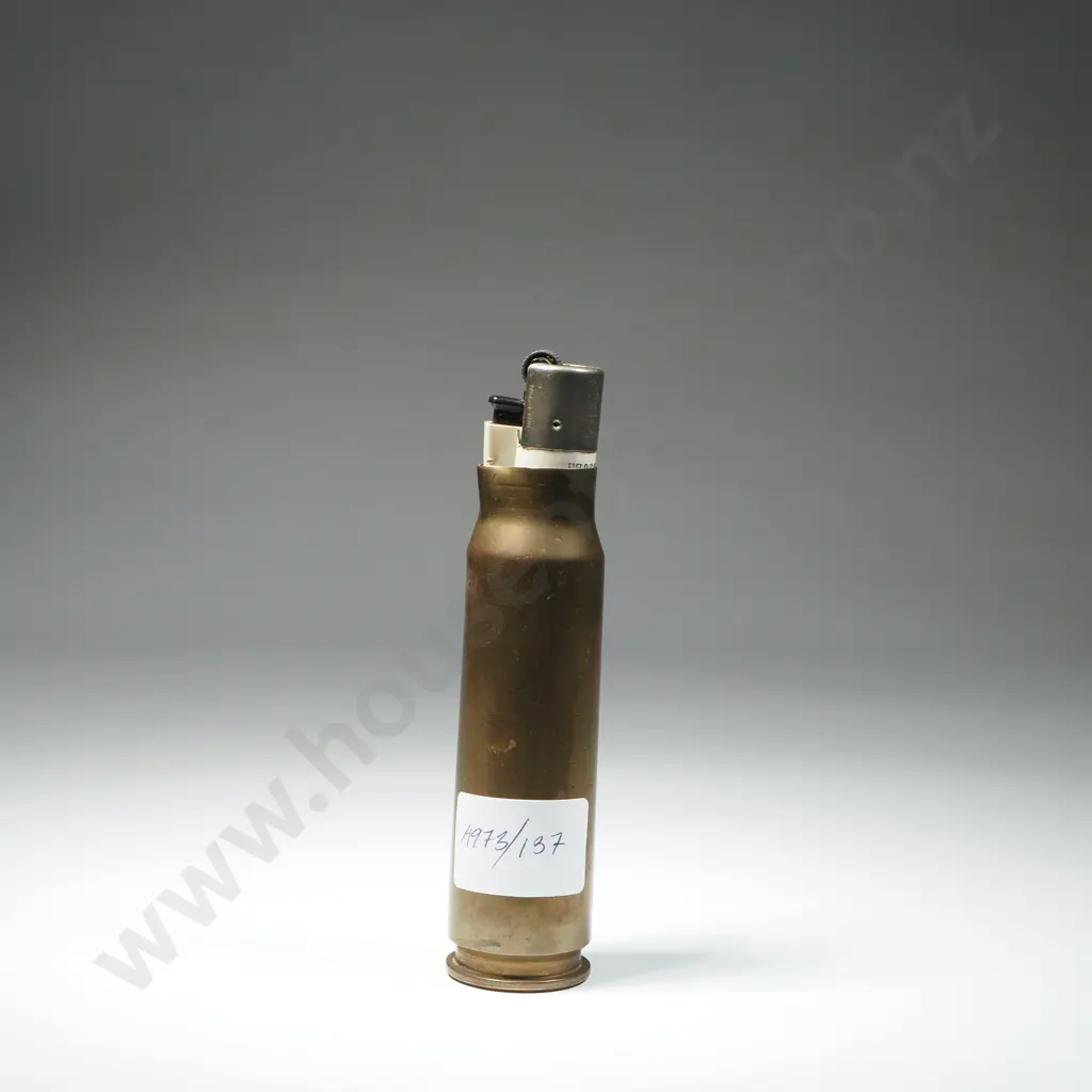 Large Bullet Lighter  Image 1++