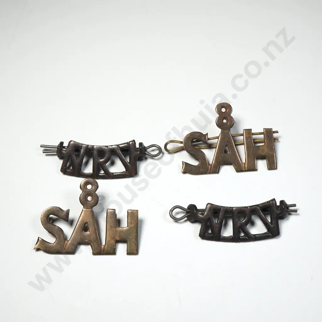 Four South African Brass Shoulder Titles. Image 1++