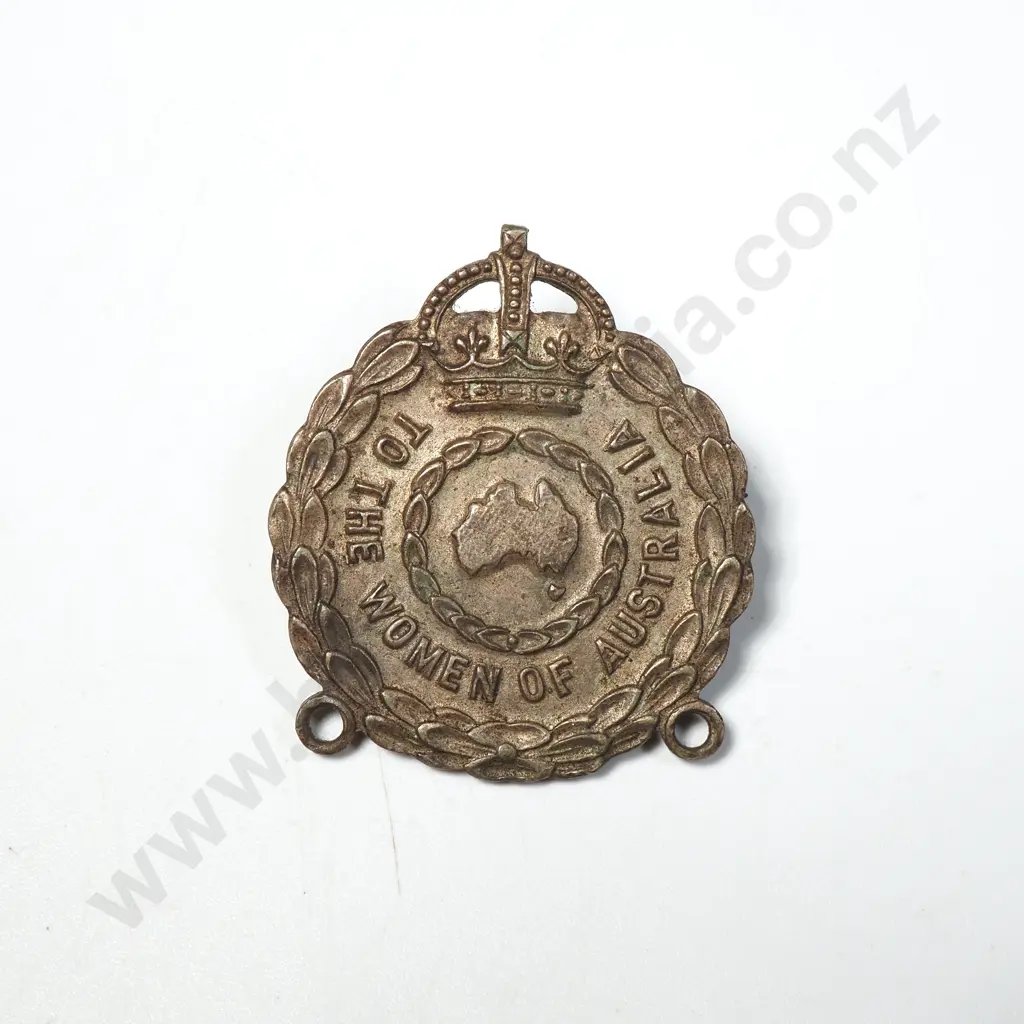 To the Women of Australia Badge One Star  - For losing an Immediate Relative in WW2  Image 1++