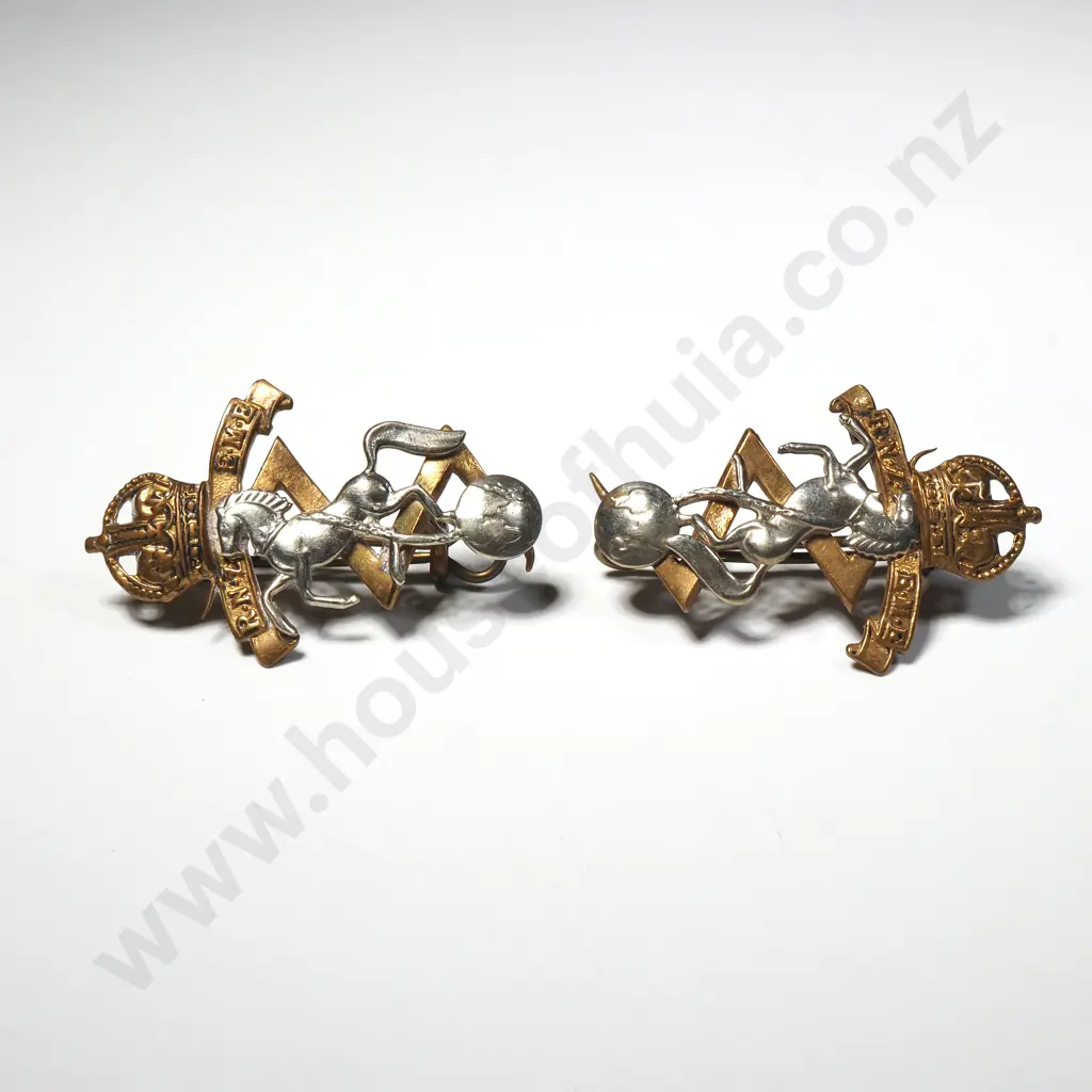 Two Royal NZ Engineers Collar Tabs  Image 1++
