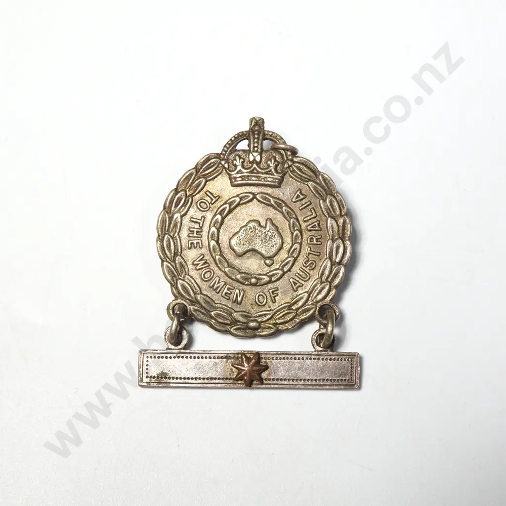 To the Women of Australia Badge One Star  - For losing an Immediate Relative in WW2  Image 1++