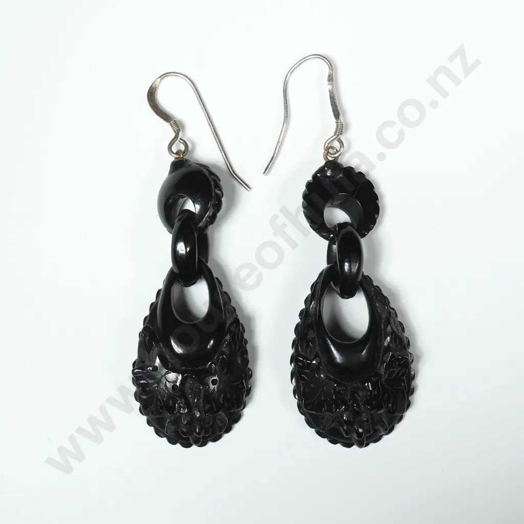 Victorian Jet Drop Earrings - Later Fittings Image 1++