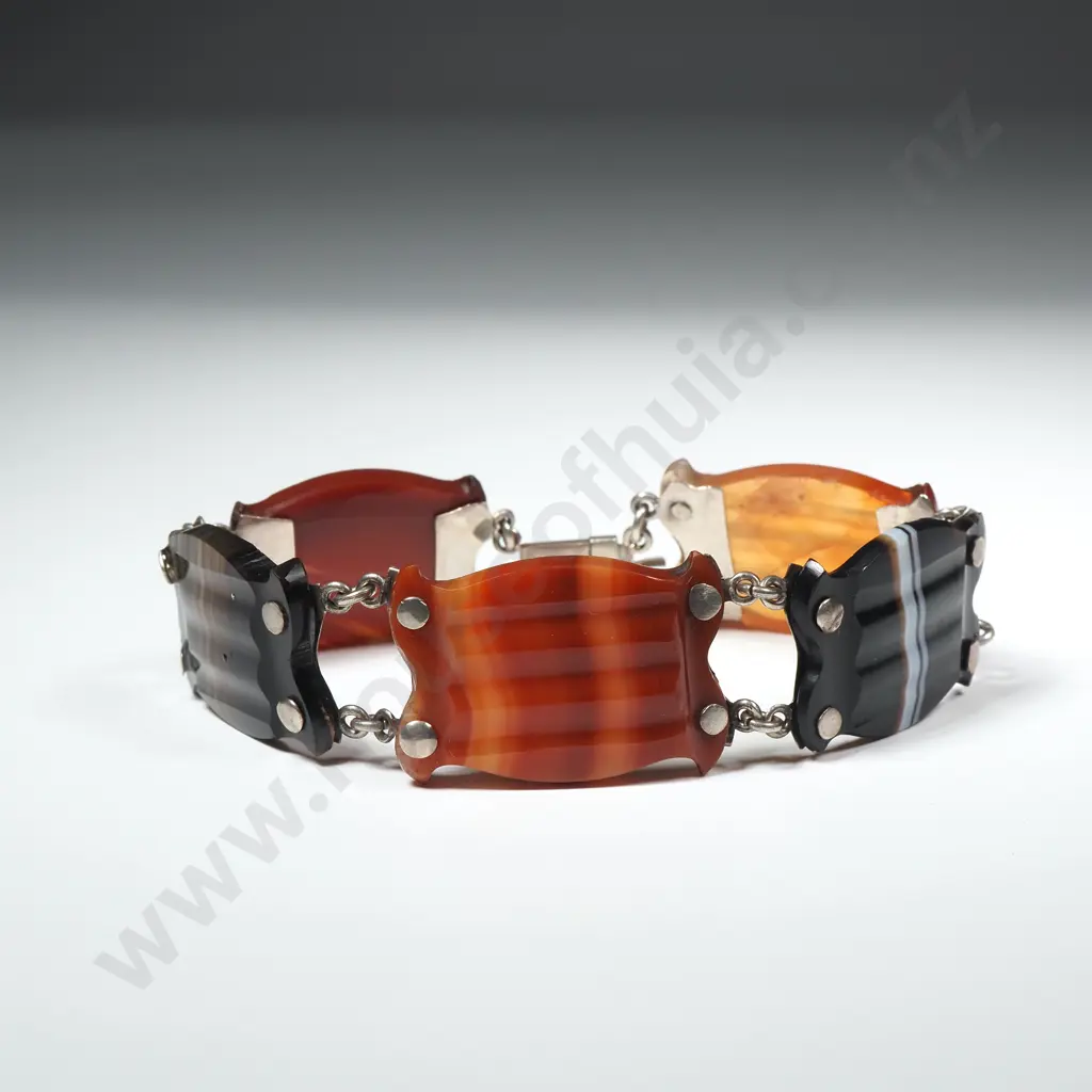 Antique Scottish Silver & Agate Bracelet Image 1++