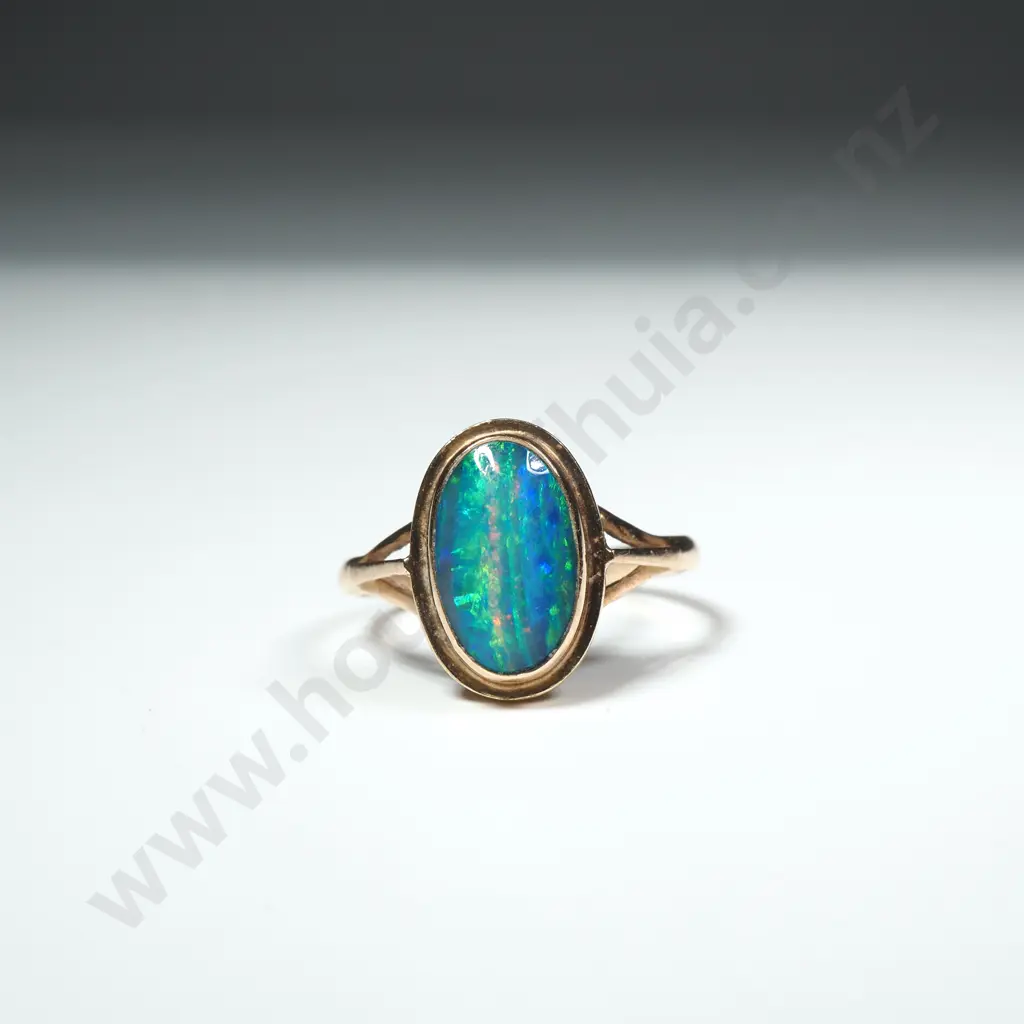Vintage 9ct Gold Opal Ring Image 1++