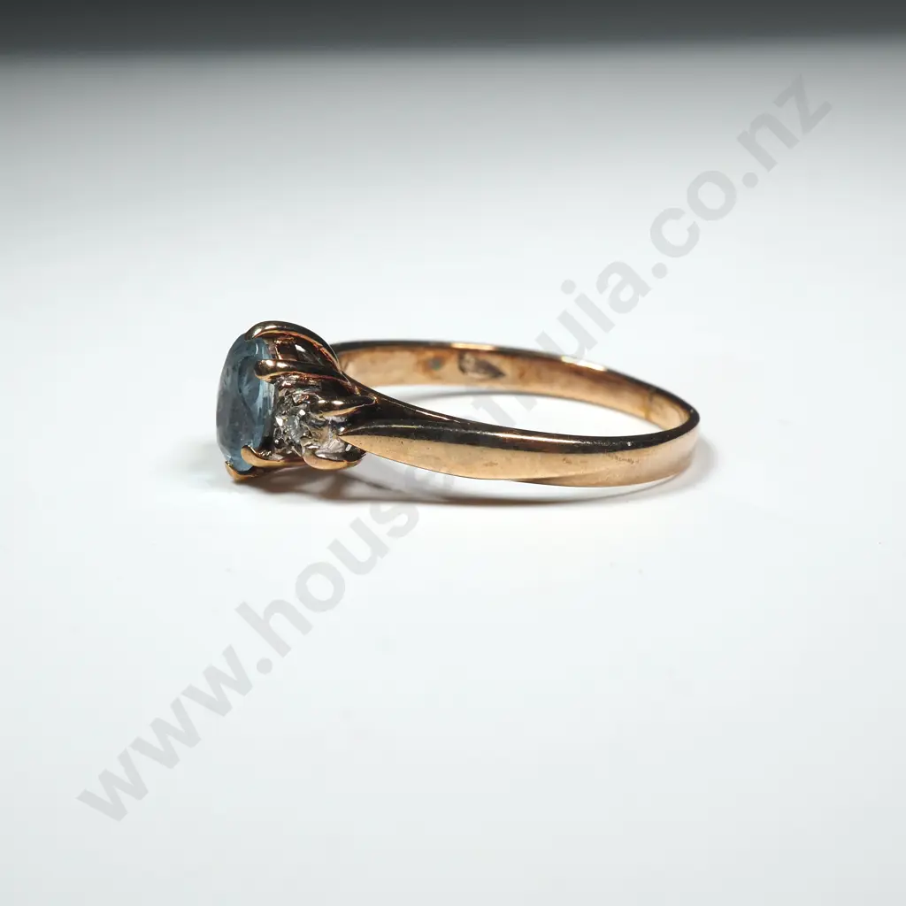9ct Gold Blue Stone Ring Image 1++