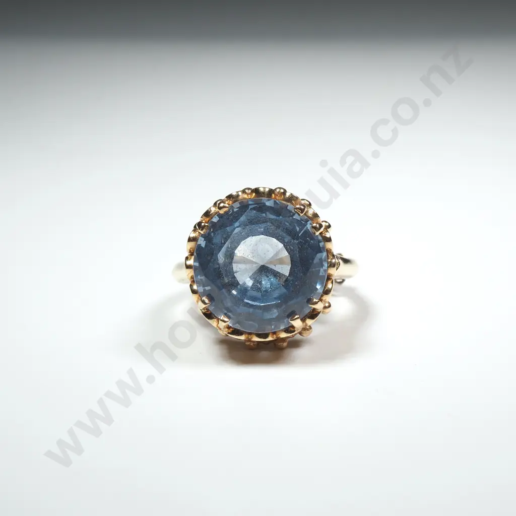 Vintage 9ct Gold Blue Stone ring Image 1++