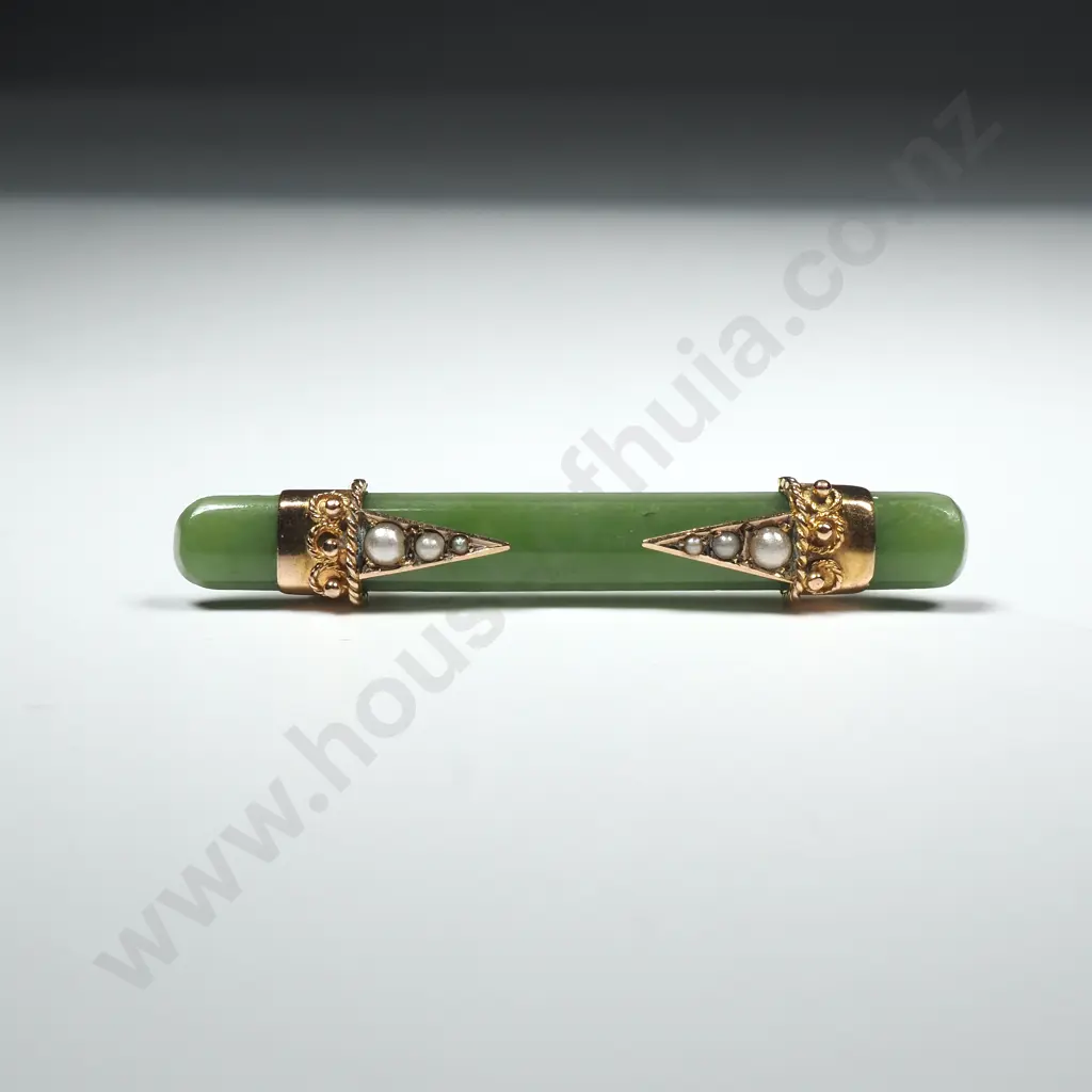 Colonial 9ct Gold Greenstone Bar Brooch w Seed Pearl Embellishments Image 1++