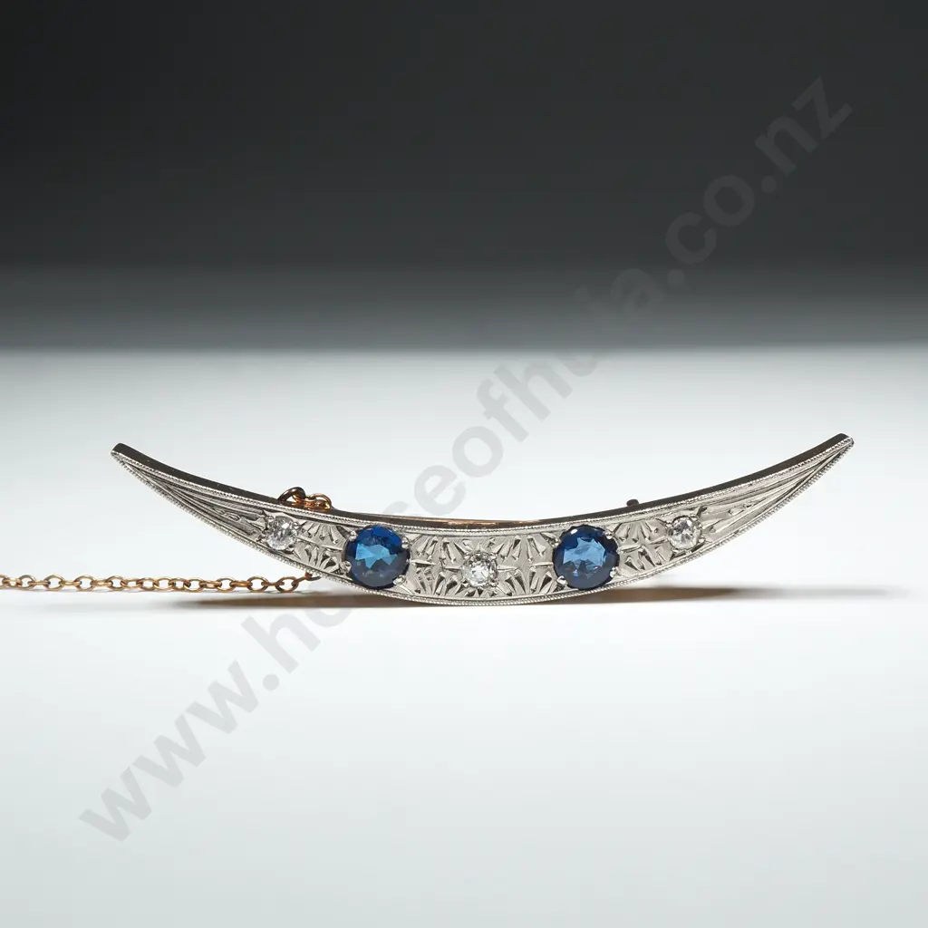 Antique 9ct Gold, Platinum, Blue & White Gem Set Crescent Brooch Image 1++
