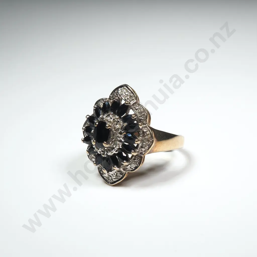 Vintage 9ct Gold Sapphire & Diamond Image 1++