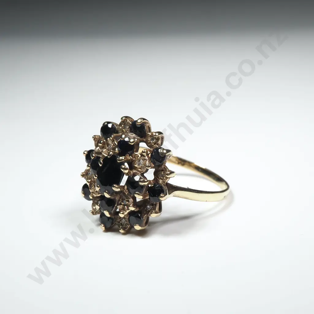 Vintage 9ct Gold Sapphire Ring w English Hallmarks Image 1++