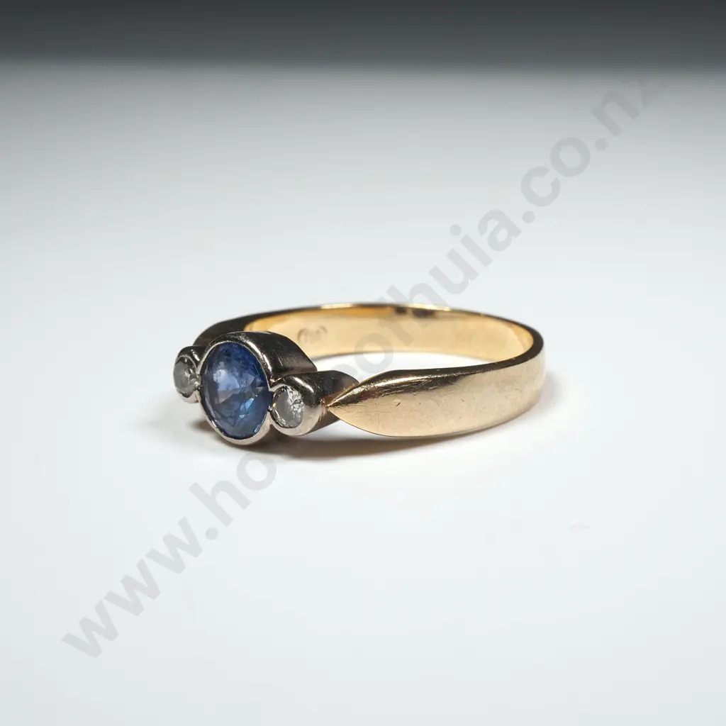 Vintage 18ct Gold Diamond & Sapphire Ring  w Valuation for $6879.00 Image 1++