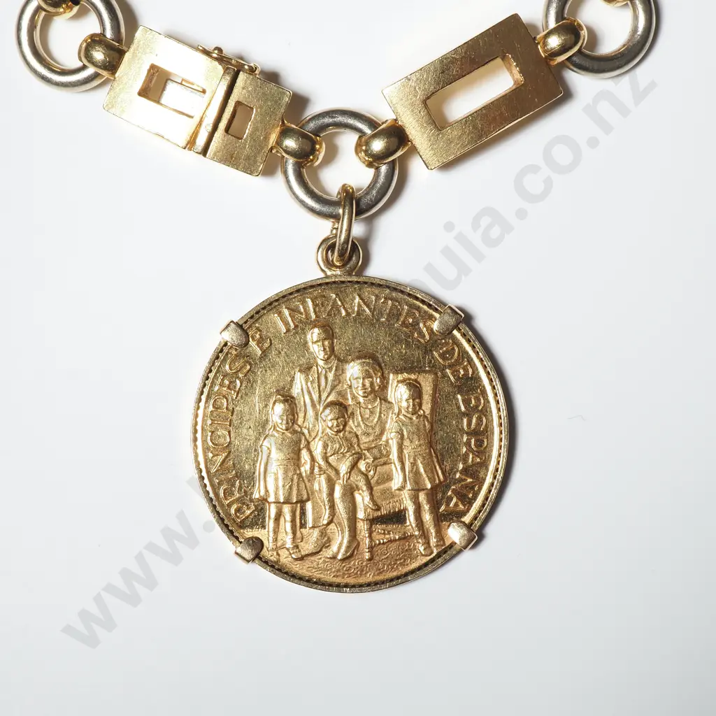 18ct Gold Bracelet w Valuation for $17,835.00 Image 1++