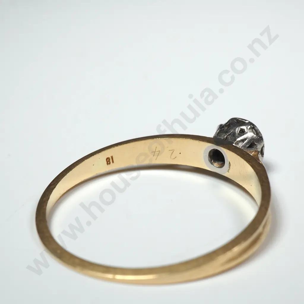 18ct Gold Diamond Solitaire Ring Image 1++
