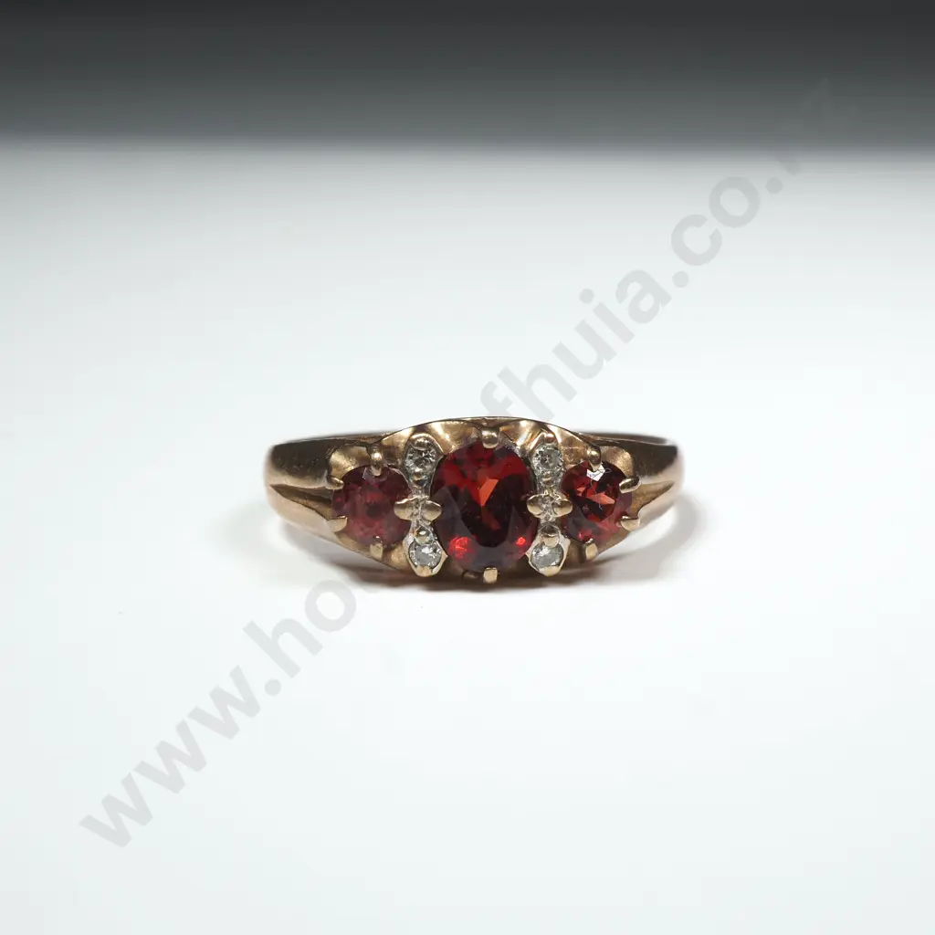 9ct Gold Gemstone Ring Image 1++