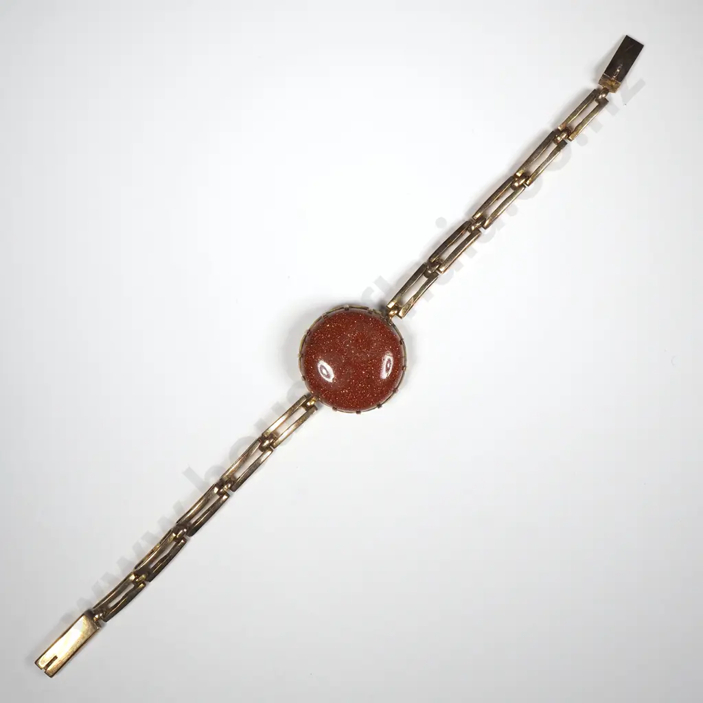 9ct Gold Bracelet w Central Set Goldstone Image 1++