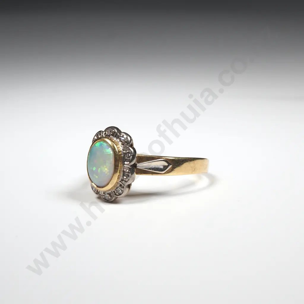 18ct Gold Diamond & Opal Ring Image 1++