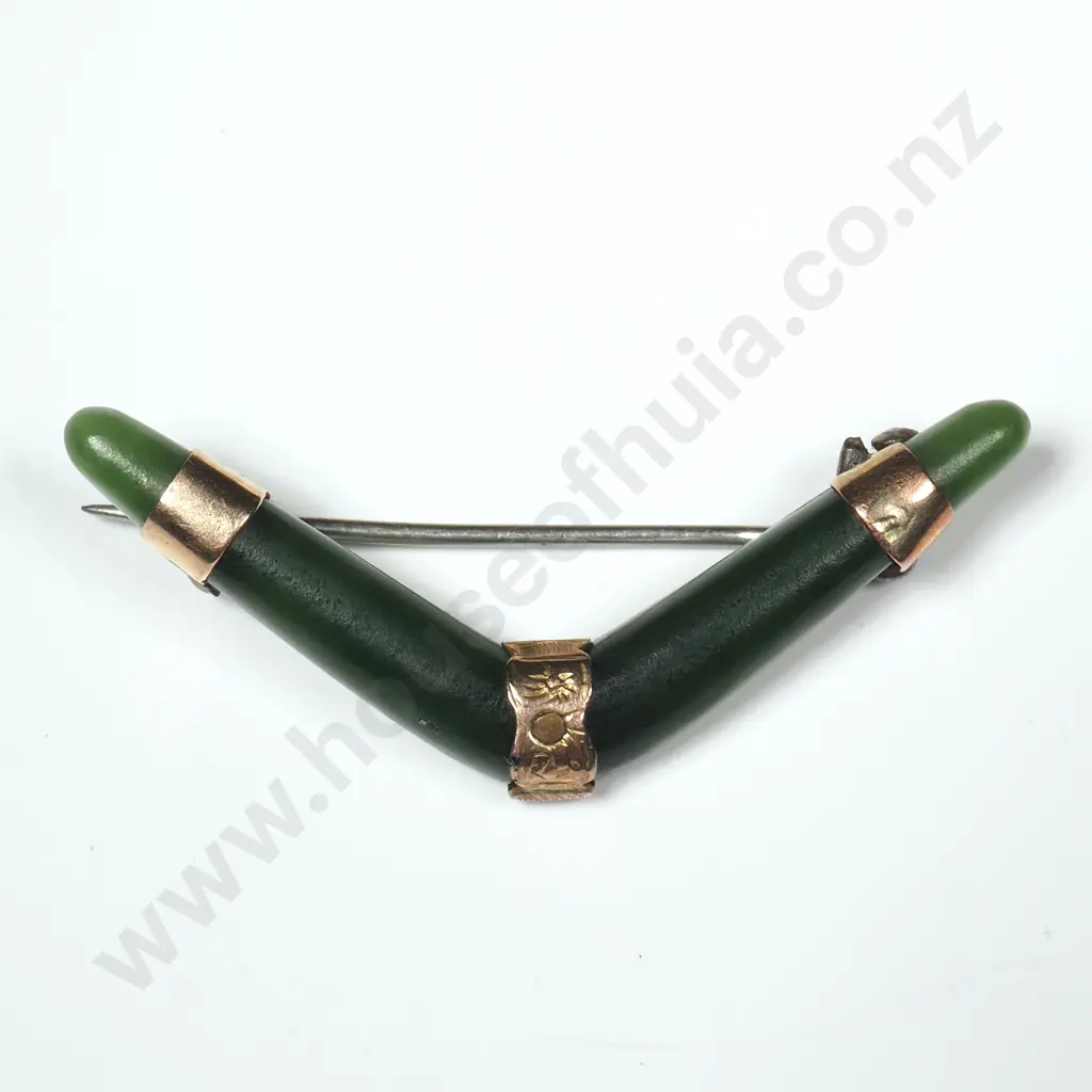 Colonial Greenstone 9ct Gold Boomerang Brooch Image 1++
